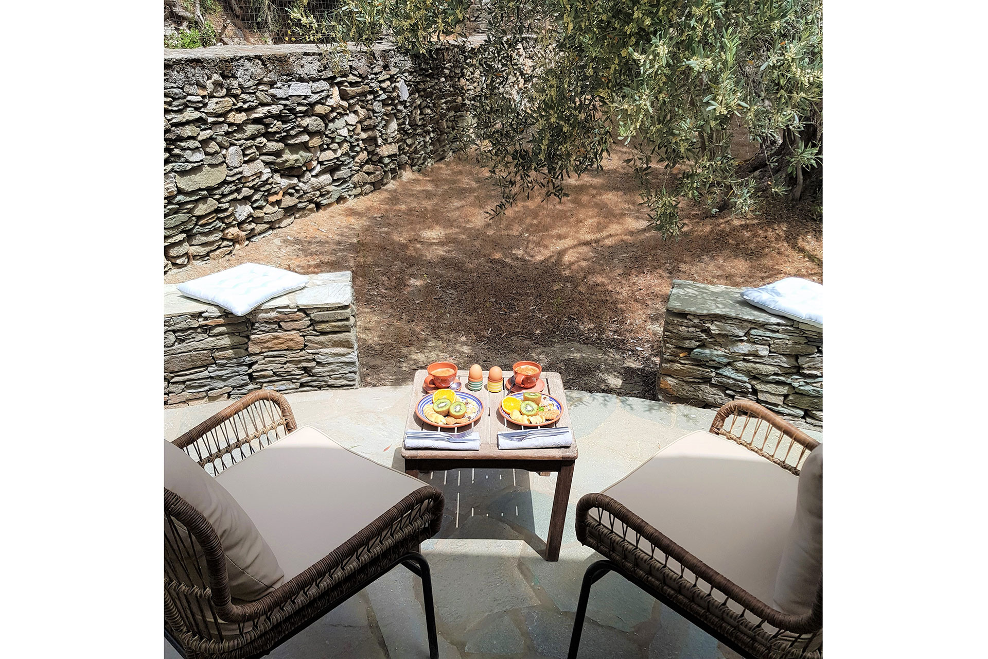 Private balcony with garden view